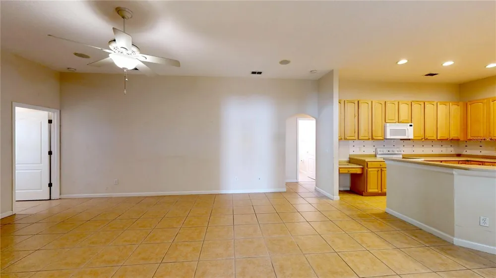 529 BELHAVEN FALLS DRIVE Ocoee, FL 34761