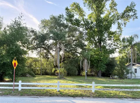 304 SPRINGDALE PLACE