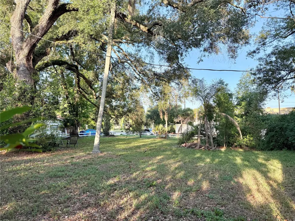 304 SPRINGDALE PLACE Temple Terrace, FL 33617