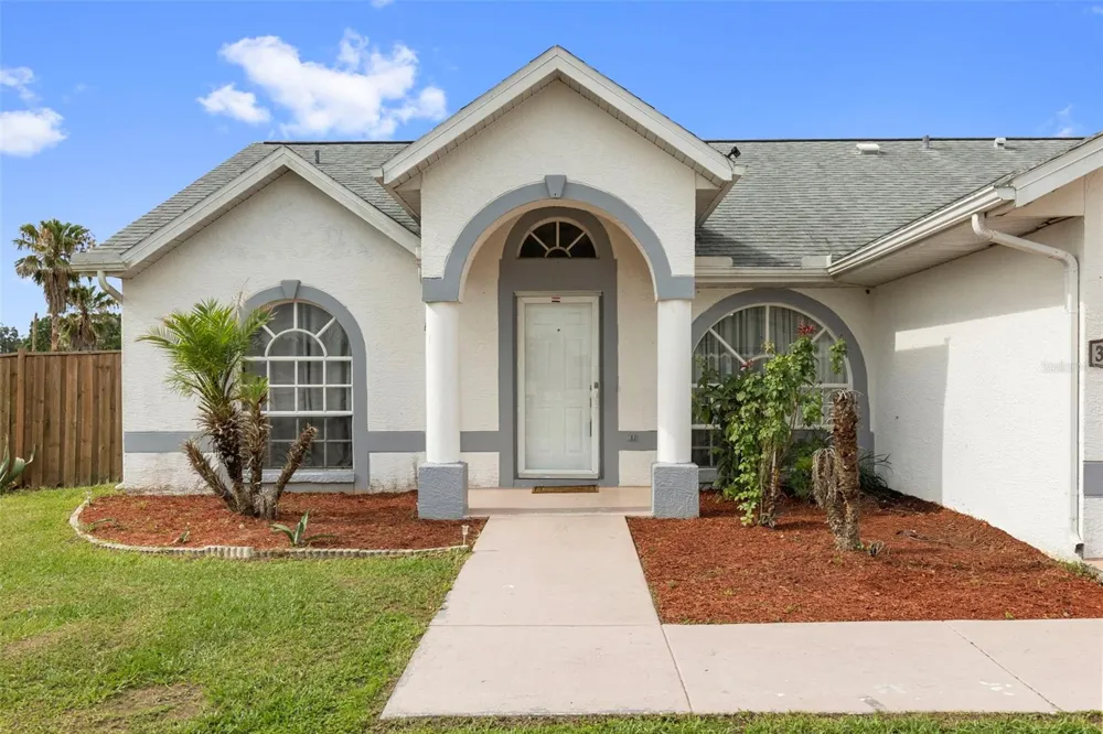 38912 CARR DRIVE Zephyrhills, FL 33540
