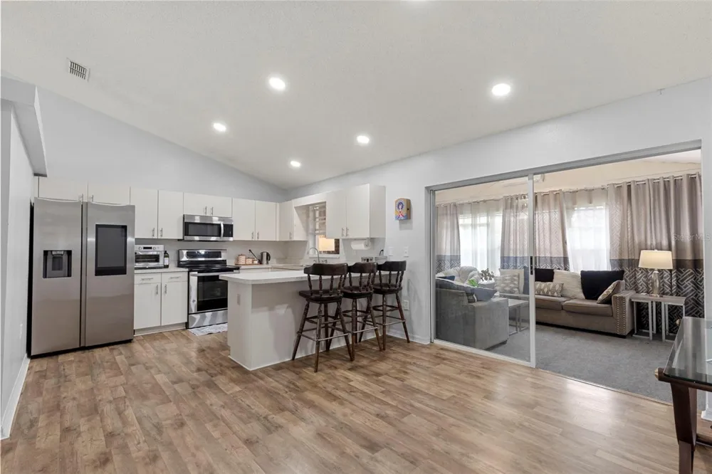 38912 CARR DRIVE Zephyrhills, FL 33540