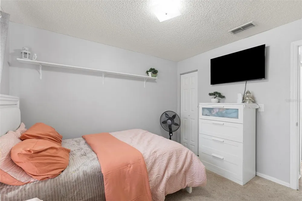 38912 CARR DRIVE Zephyrhills, FL 33540
