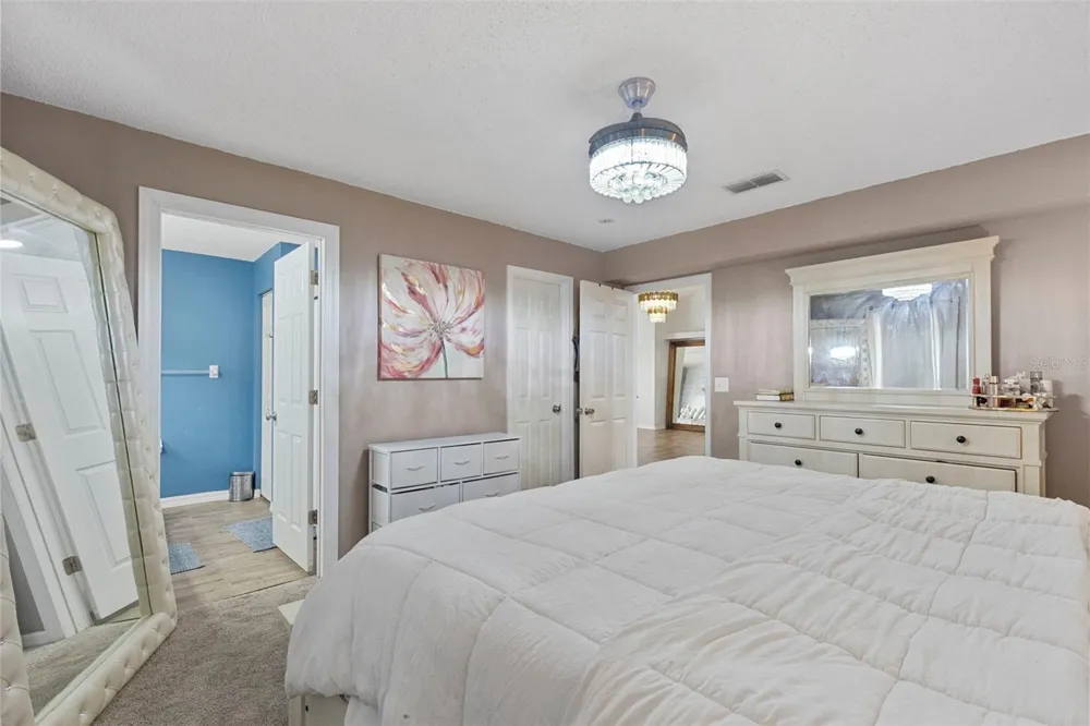38912 CARR DRIVE Zephyrhills, FL 33540