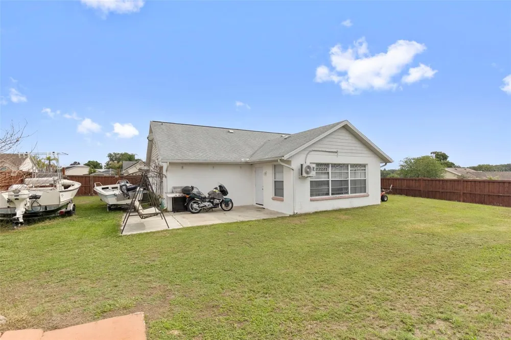 38912 CARR DRIVE Zephyrhills, FL 33540