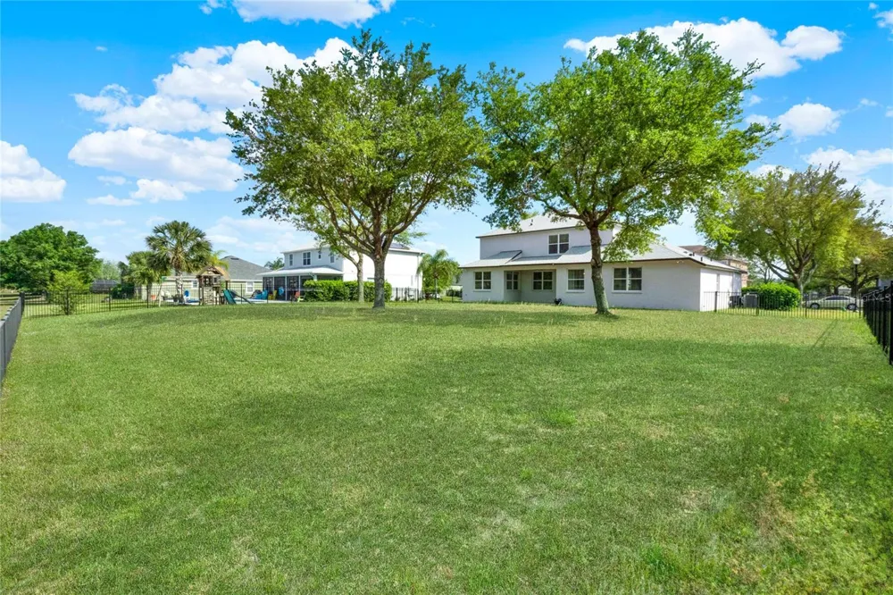 23503 VALDERAMA LANE Sorrento, FL 32776