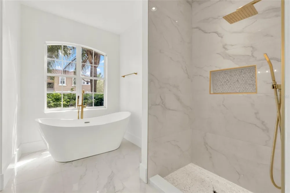 23503 VALDERAMA LANE Sorrento, FL 32776
