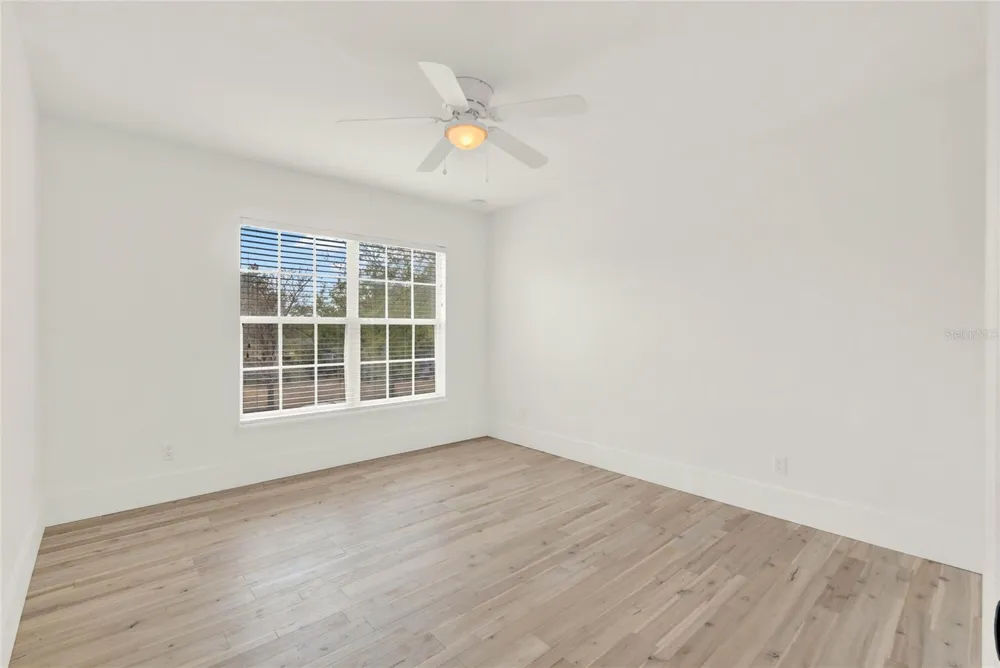 23503 VALDERAMA LANE Sorrento, FL 32776