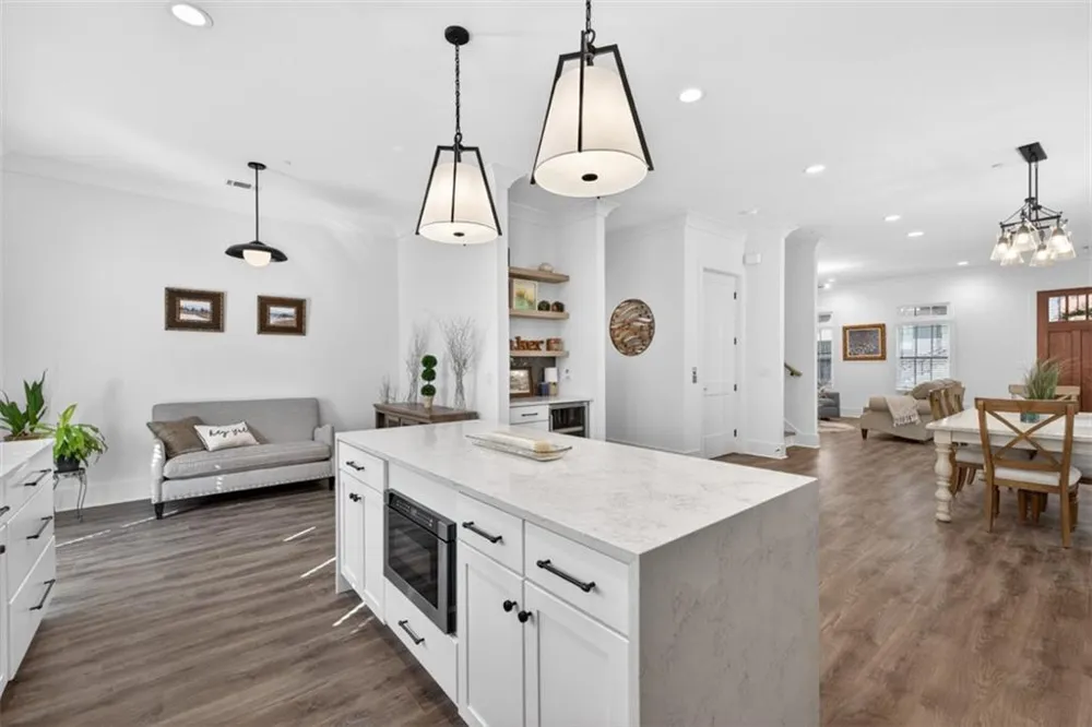 340 Sugarview Road Sugar Hill, GA 30518