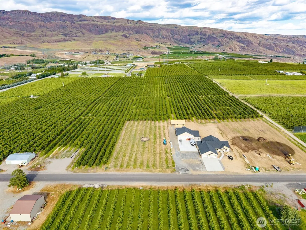 513 S Webb Avenue S East Wenatchee, WA 98802
