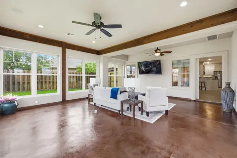 2613 Leila Court