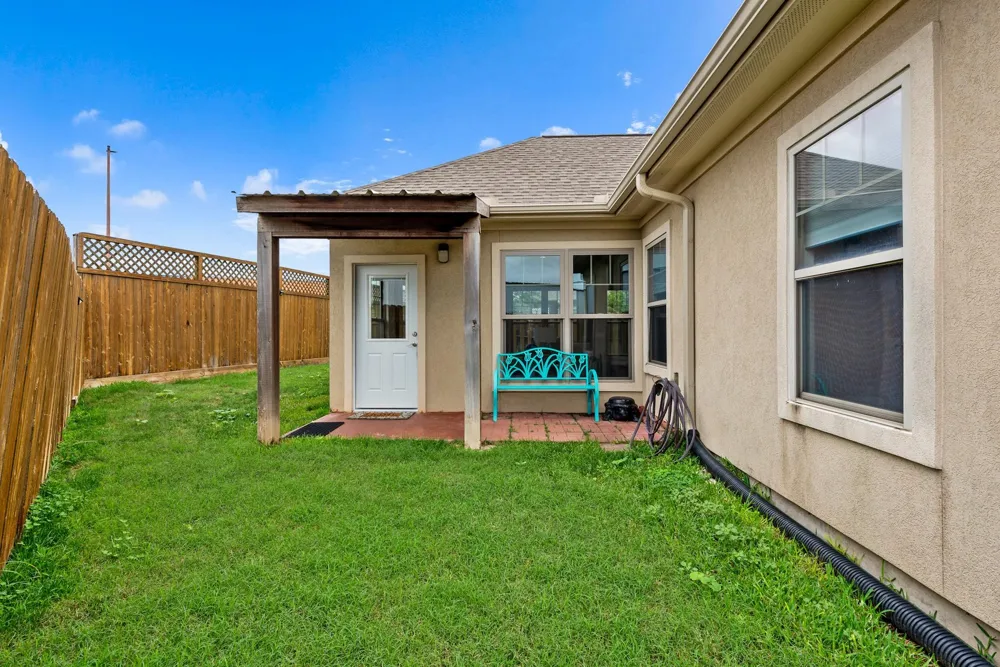 2613 Leila Court Bryan, TX 77802