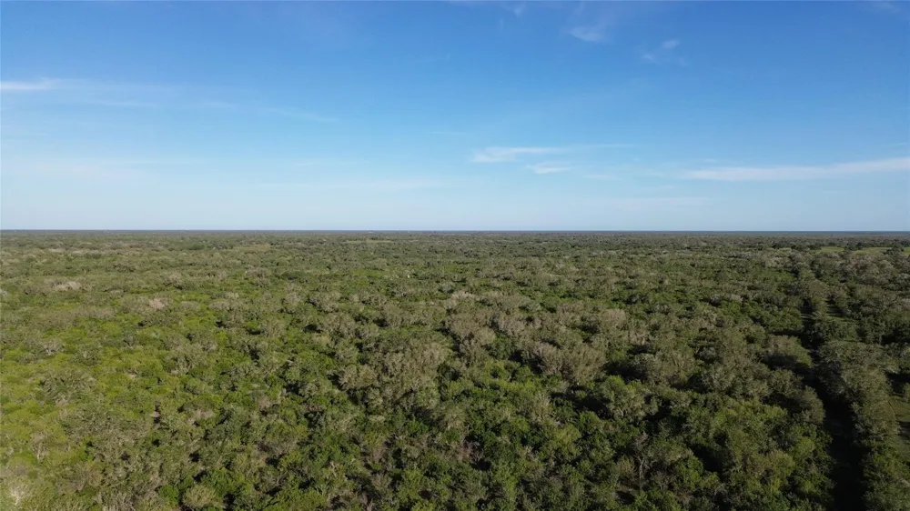 6104 Lucas Road Goliad, TX 77963