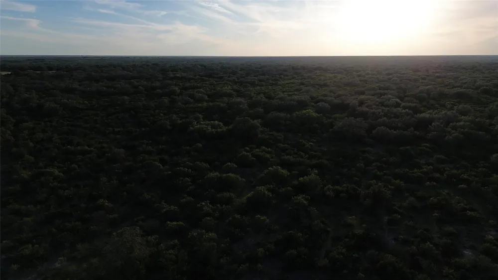 6104 Lucas Road Goliad, TX 77963