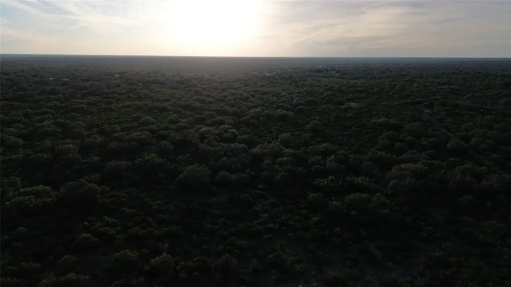 6104 Lucas Road Goliad, TX 77963