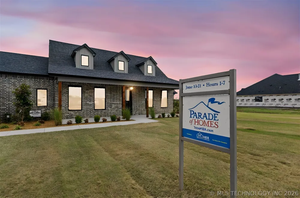 13799 58th East Avenue Collinsville, OK 74021