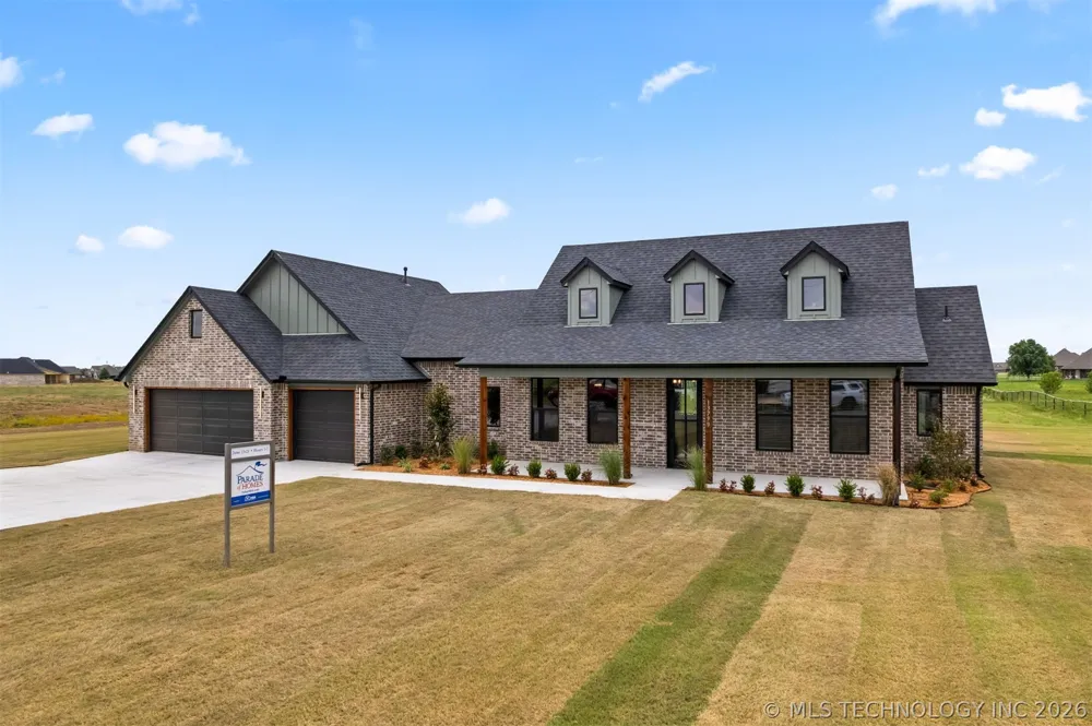 13799 58th East Avenue Collinsville, OK 74021