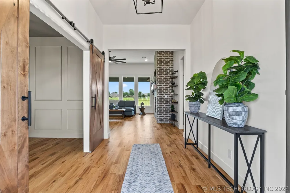 13799 58th East Avenue Collinsville, OK 74021