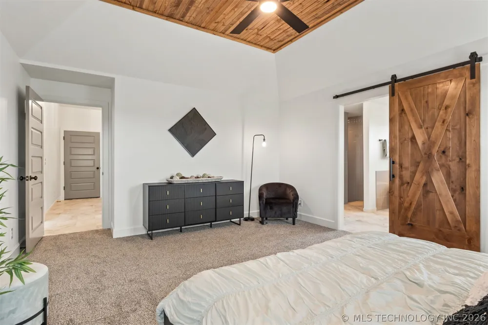13799 58th East Avenue Collinsville, OK 74021