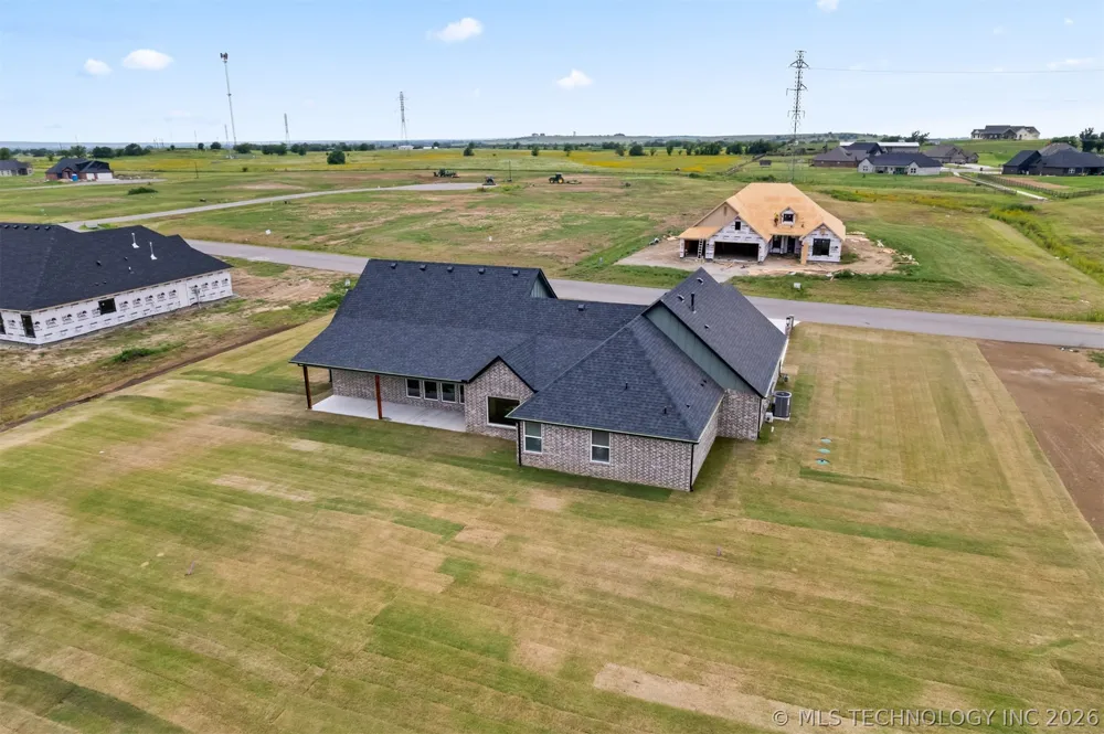 13799 58th East Avenue Collinsville, OK 74021