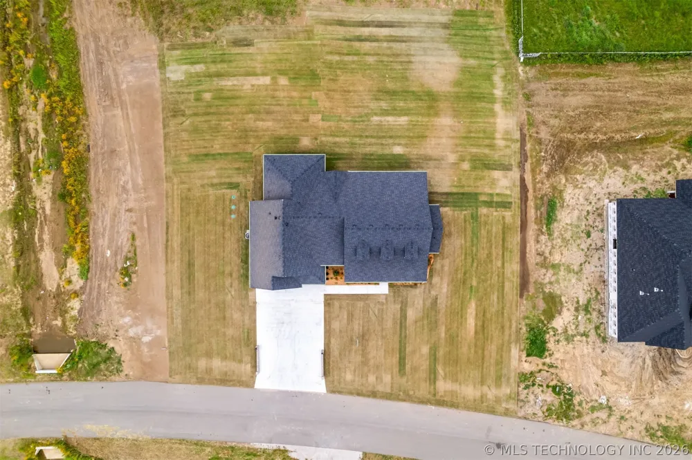 13799 58th East Avenue Collinsville, OK 74021