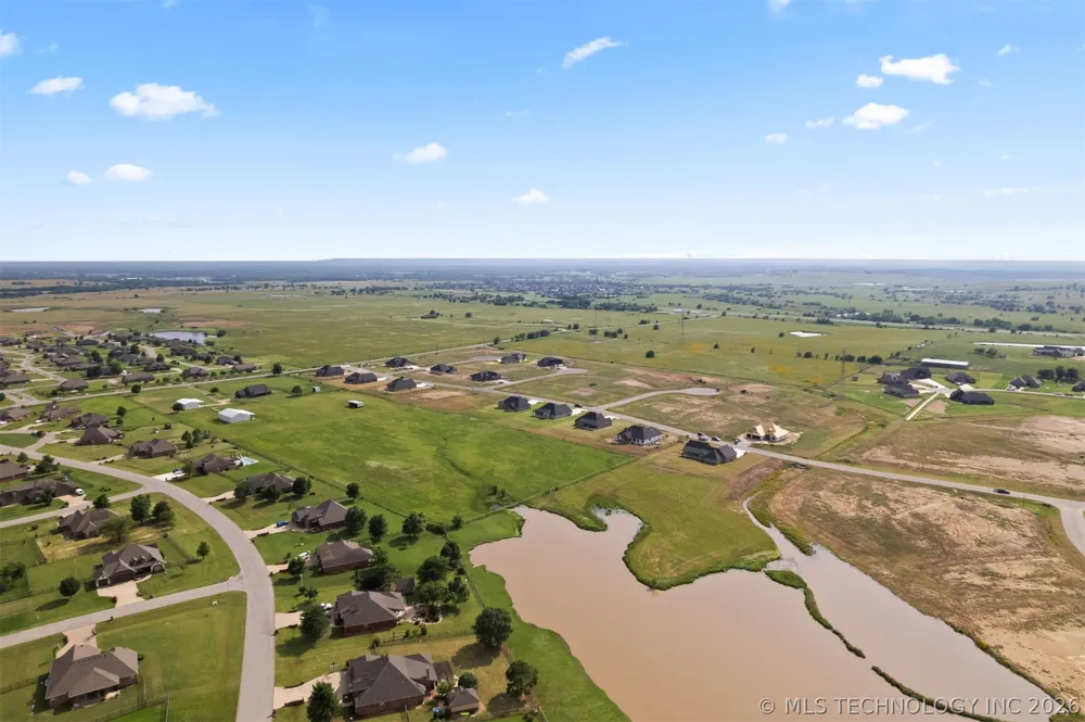 13799 58th East Avenue Collinsville, OK 74021