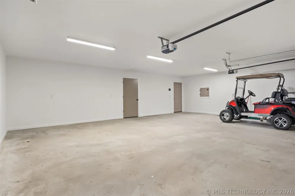 13799 58th East Avenue Collinsville, OK 74021