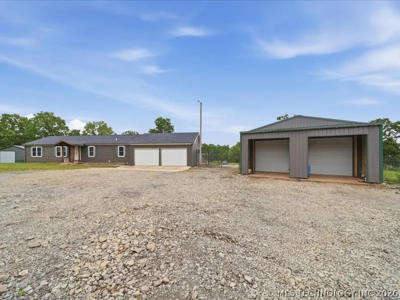 16913 S 301st Avenue W Bristow, OK 74010