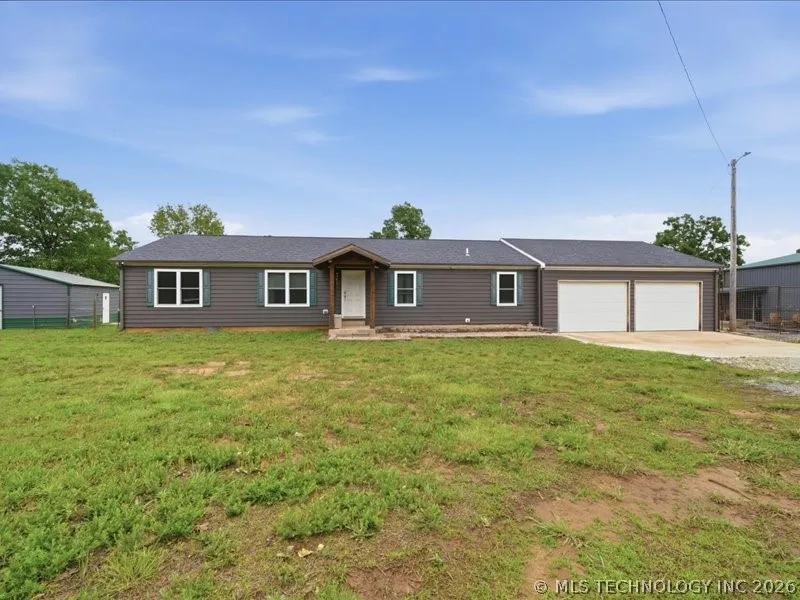 16913 S 301st Avenue W Bristow, OK 74010