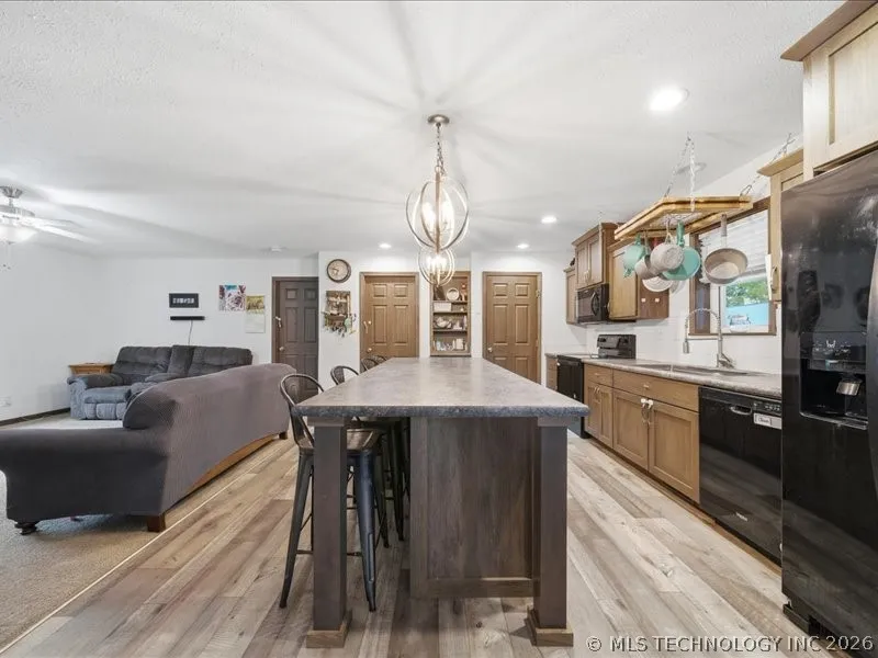 16913 S 301st Avenue W Bristow, OK 74010