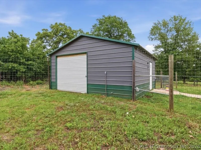16913 S 301st Avenue W Bristow, OK 74010