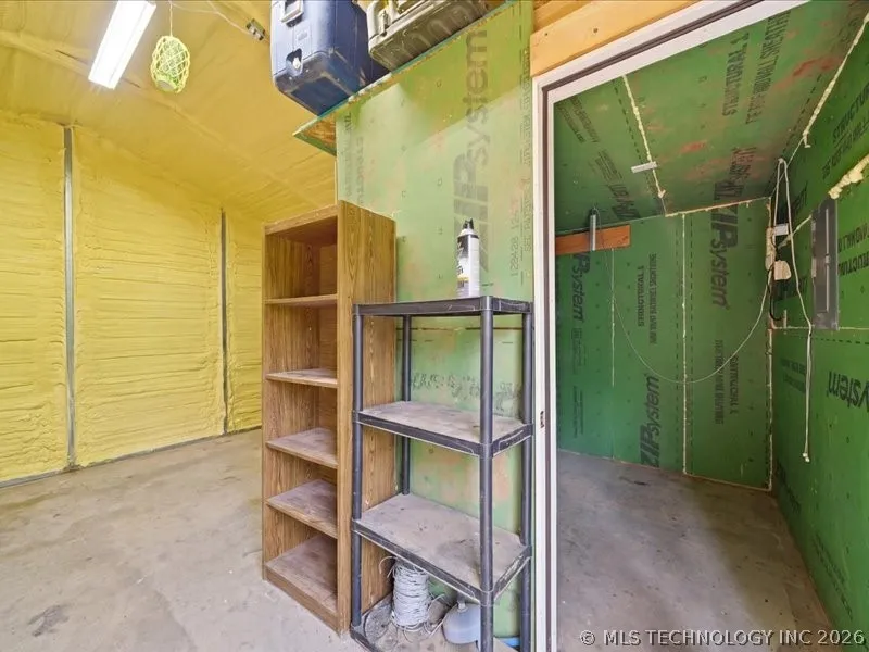 16913 S 301st Avenue W Bristow, OK 74010