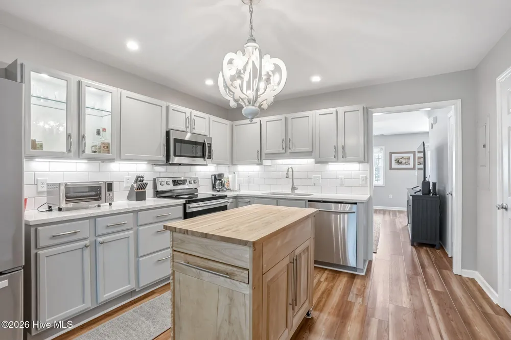 303 Barbour Road #503 Morehead City, NC 28557
