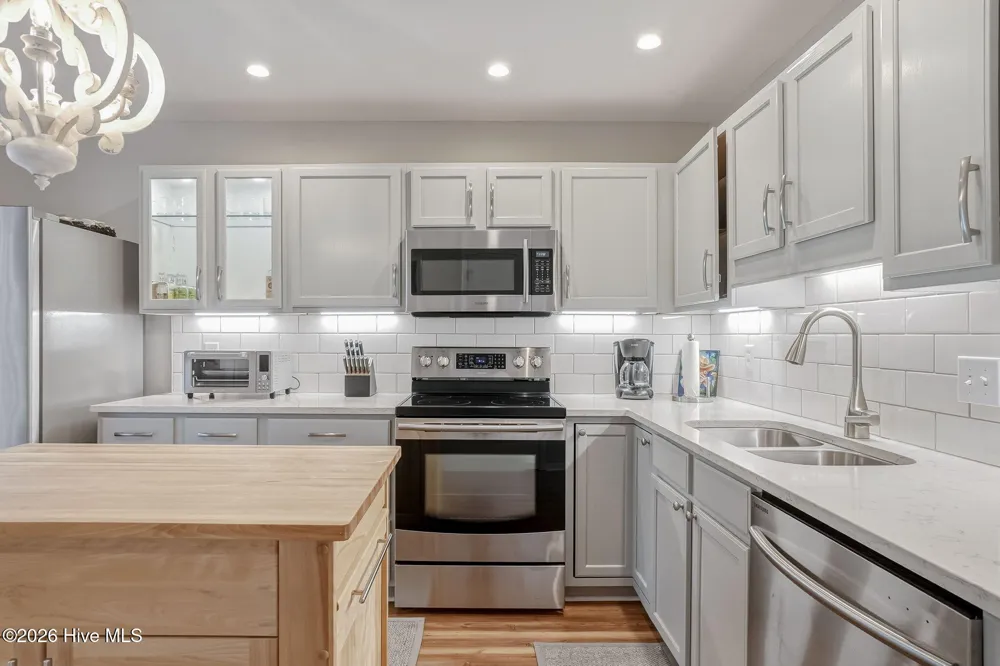 303 Barbour Road #503 Morehead City, NC 28557