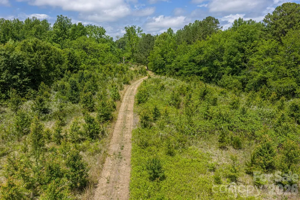 7867 Max Smith Avenue Connelly Springs, NC 28612