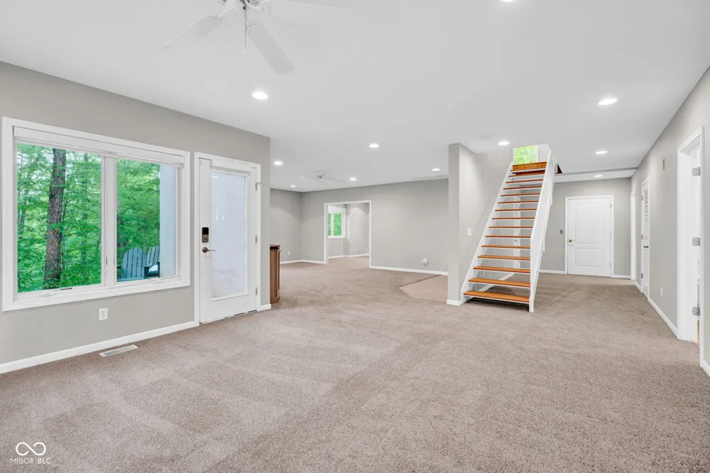 6889 Foremans Passage Road Nashville, IN 47448