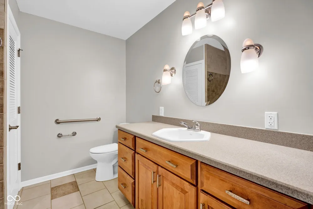 6889 Foremans Passage Road Nashville, IN 47448
