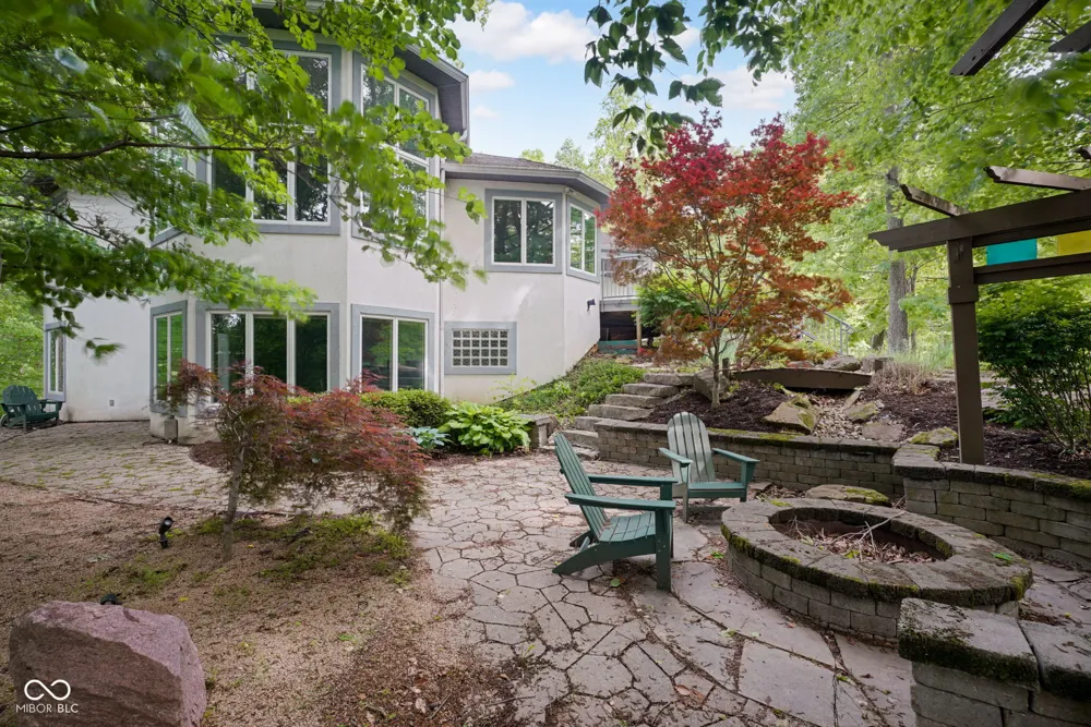 6889 Foremans Passage Road Nashville, IN 47448