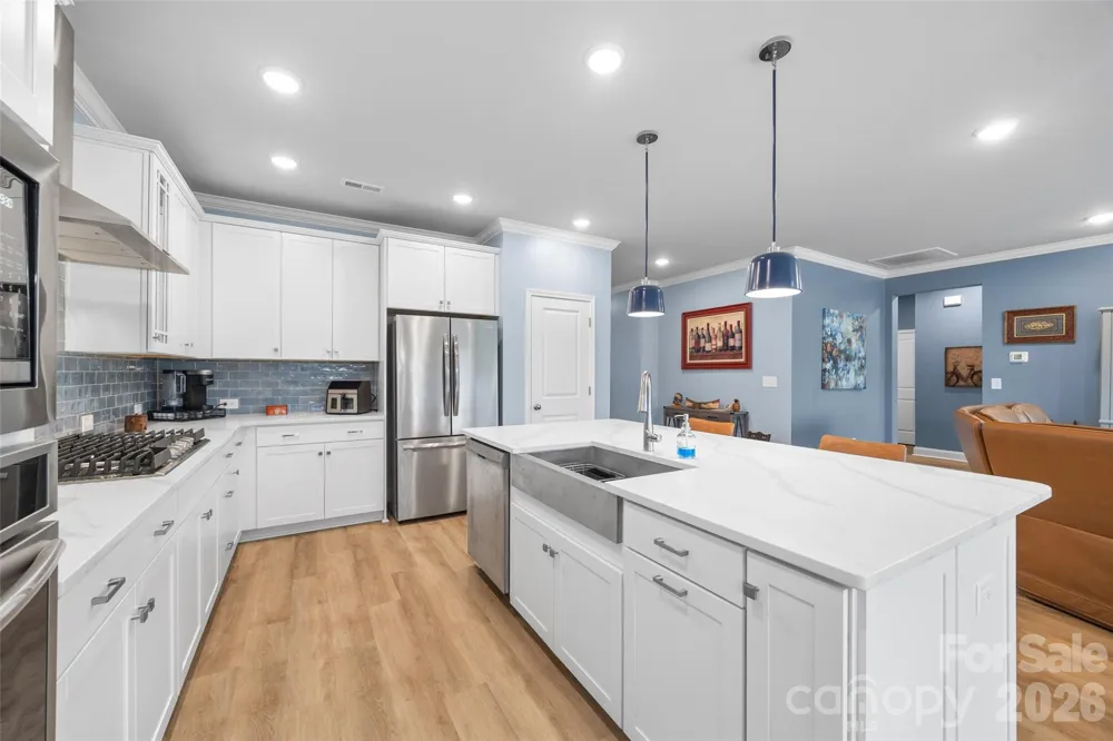 3129 Gavin Lane Harrisburg, NC 28075