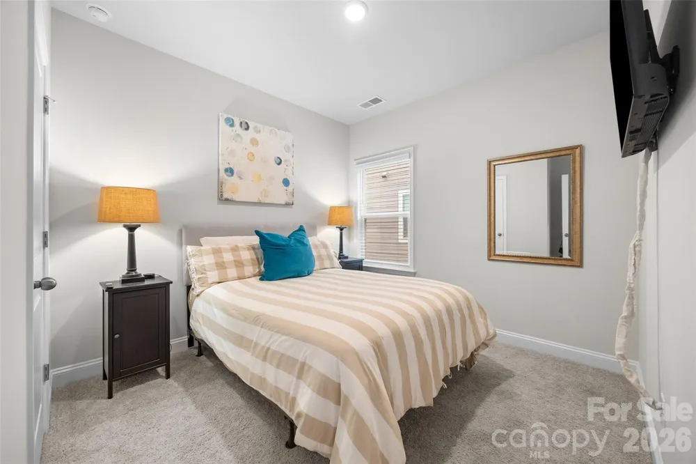 3129 Gavin Lane Harrisburg, NC 28075
