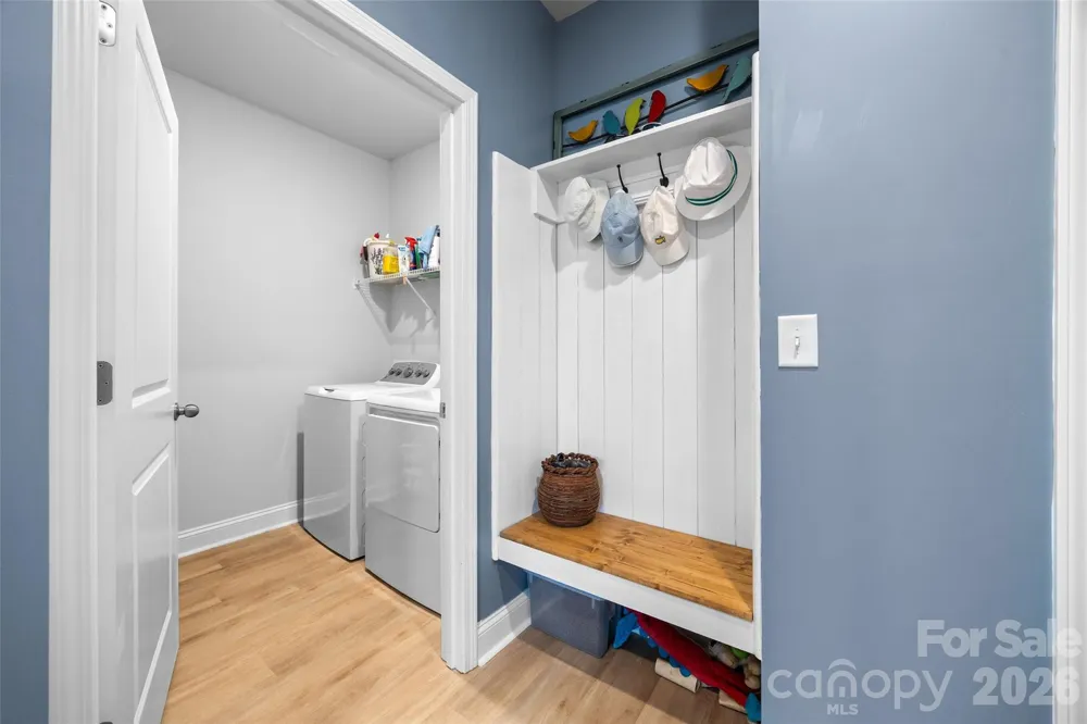 3129 Gavin Lane Harrisburg, NC 28075