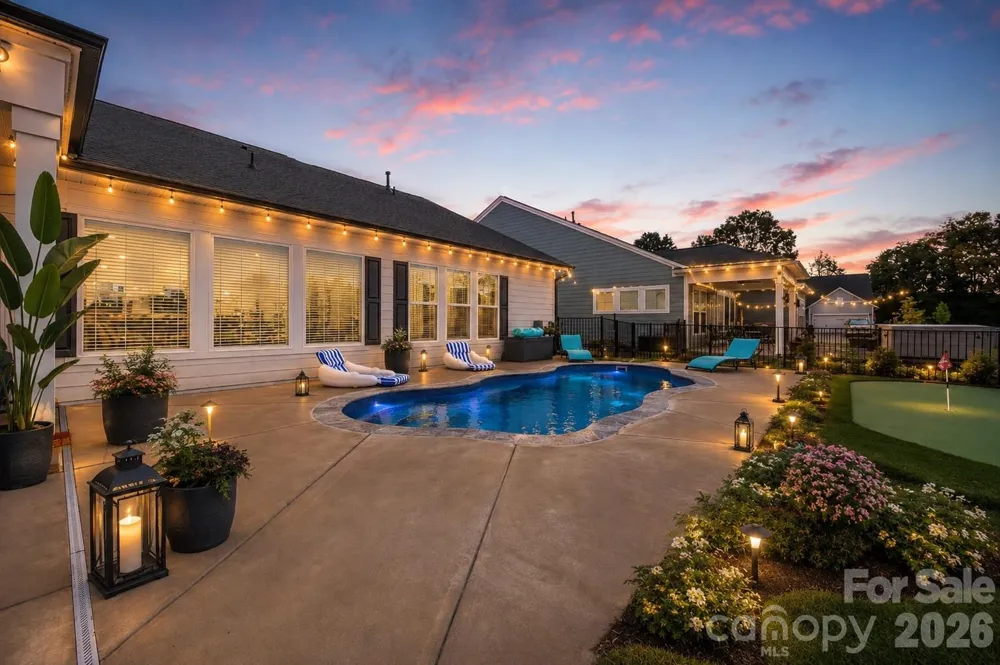 3129 Gavin Lane Harrisburg, NC 28075