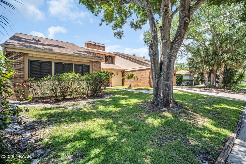 190 Water Oak Way Oldsmar, FL 34677