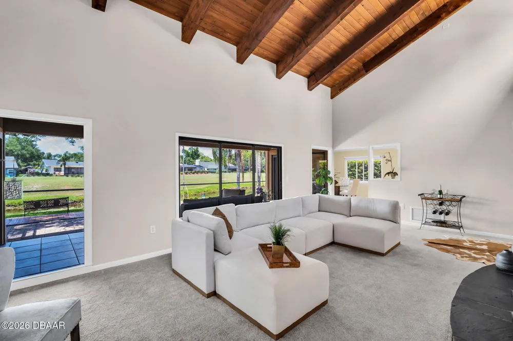 190 Water Oak Way Oldsmar, FL 34677