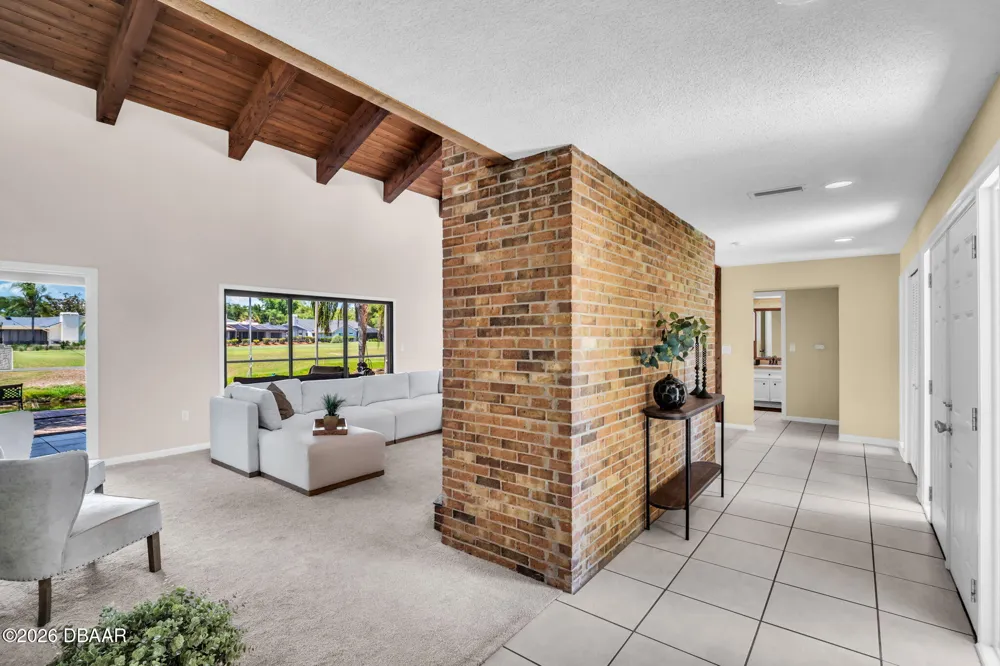 190 Water Oak Way Oldsmar, FL 34677