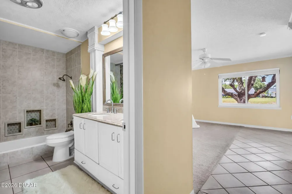 190 Water Oak Way Oldsmar, FL 34677