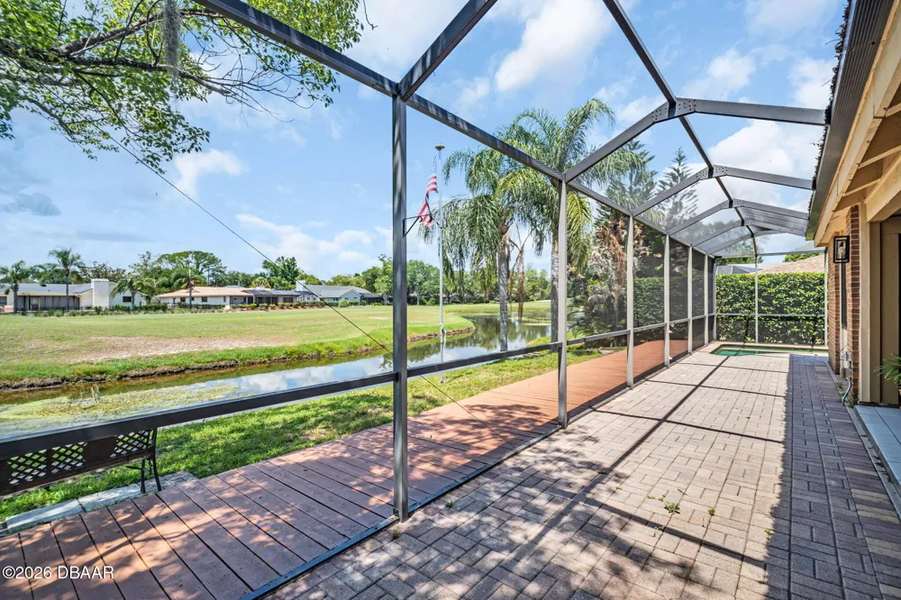 190 Water Oak Way Oldsmar, FL 34677