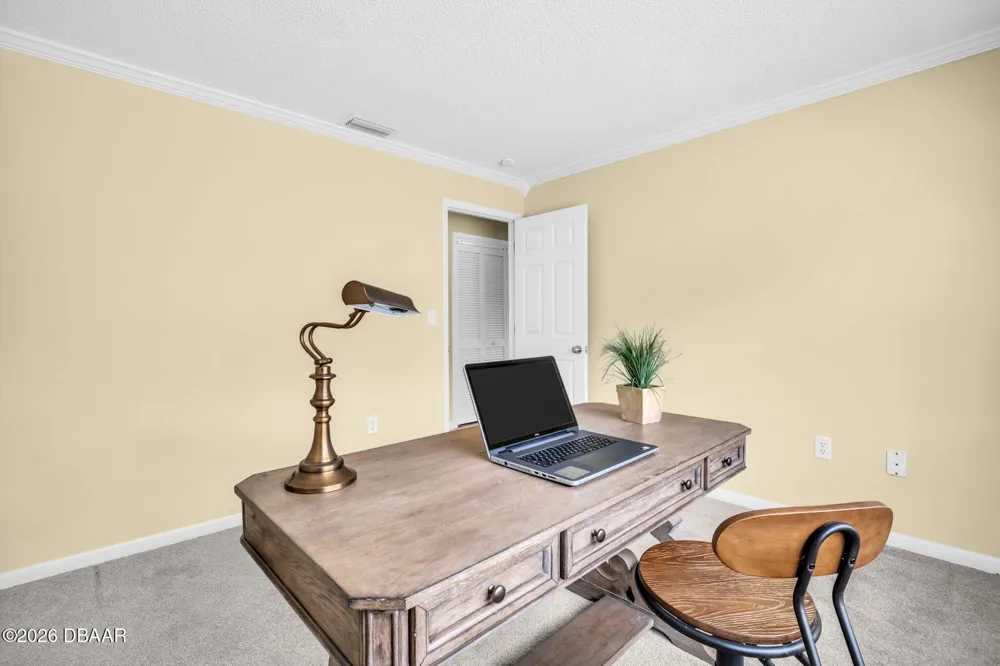 190 Water Oak Way Oldsmar, FL 34677