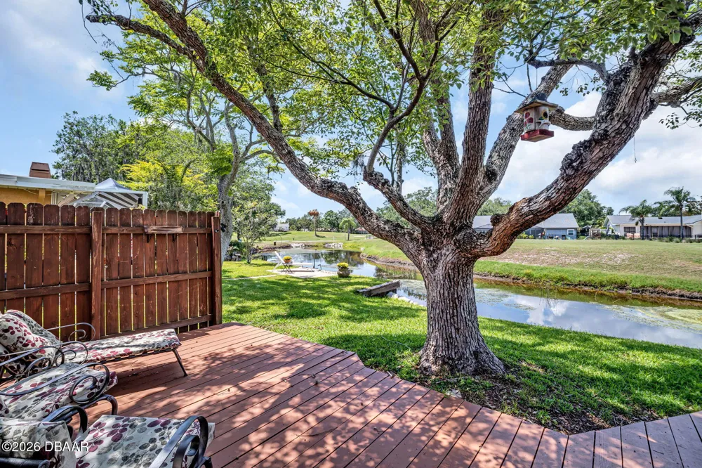 190 Water Oak Way Oldsmar, FL 34677