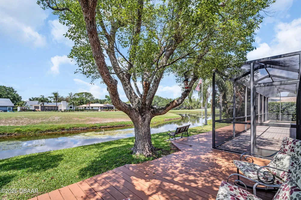 190 Water Oak Way Oldsmar, FL 34677