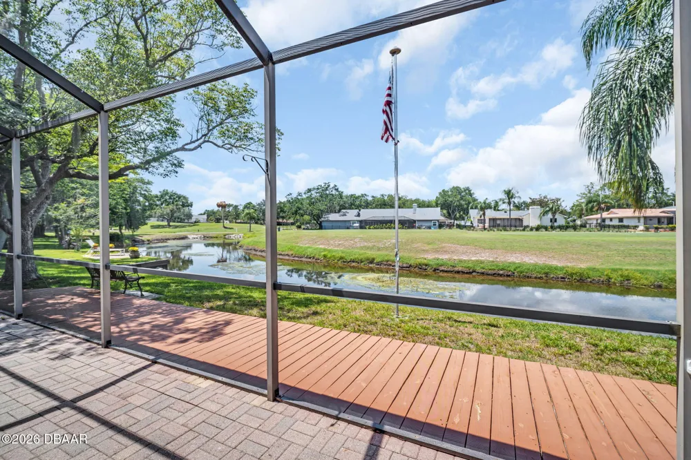 190 Water Oak Way Oldsmar, FL 34677
